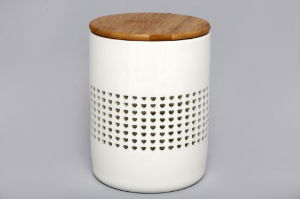 Biscuit Barrel Heart Cut Out Design & Bamboo Lid 17.5cm